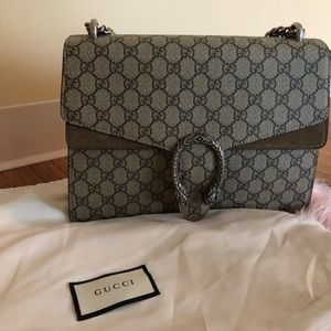 Gucci Dionysus GG MEDIUM shoulder bag